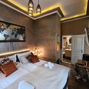 Hotel Urban Boutique **
