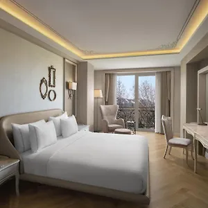Lazzoni Стамбул